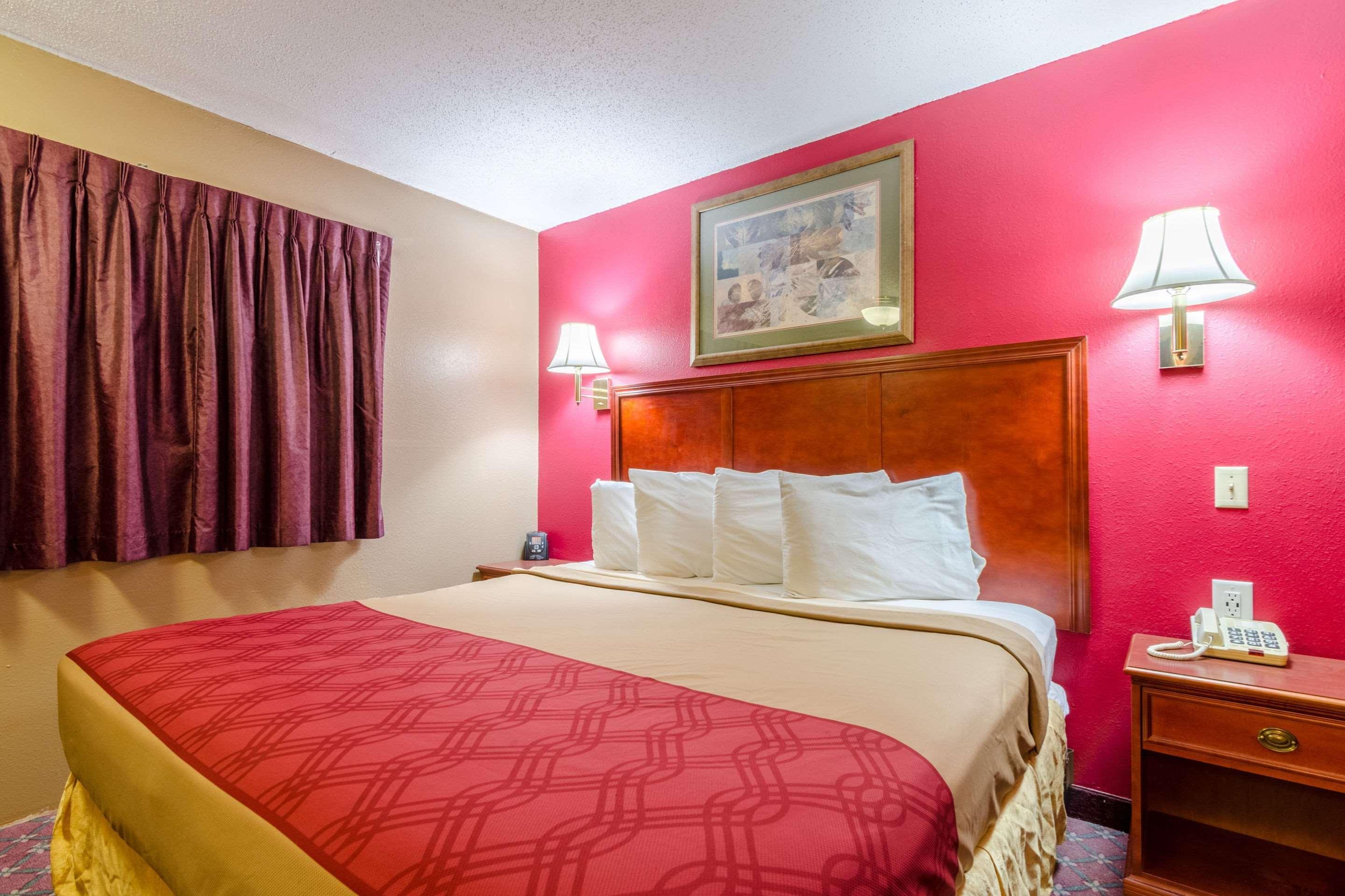 Rodeway Inn Mitchell Extérieur photo